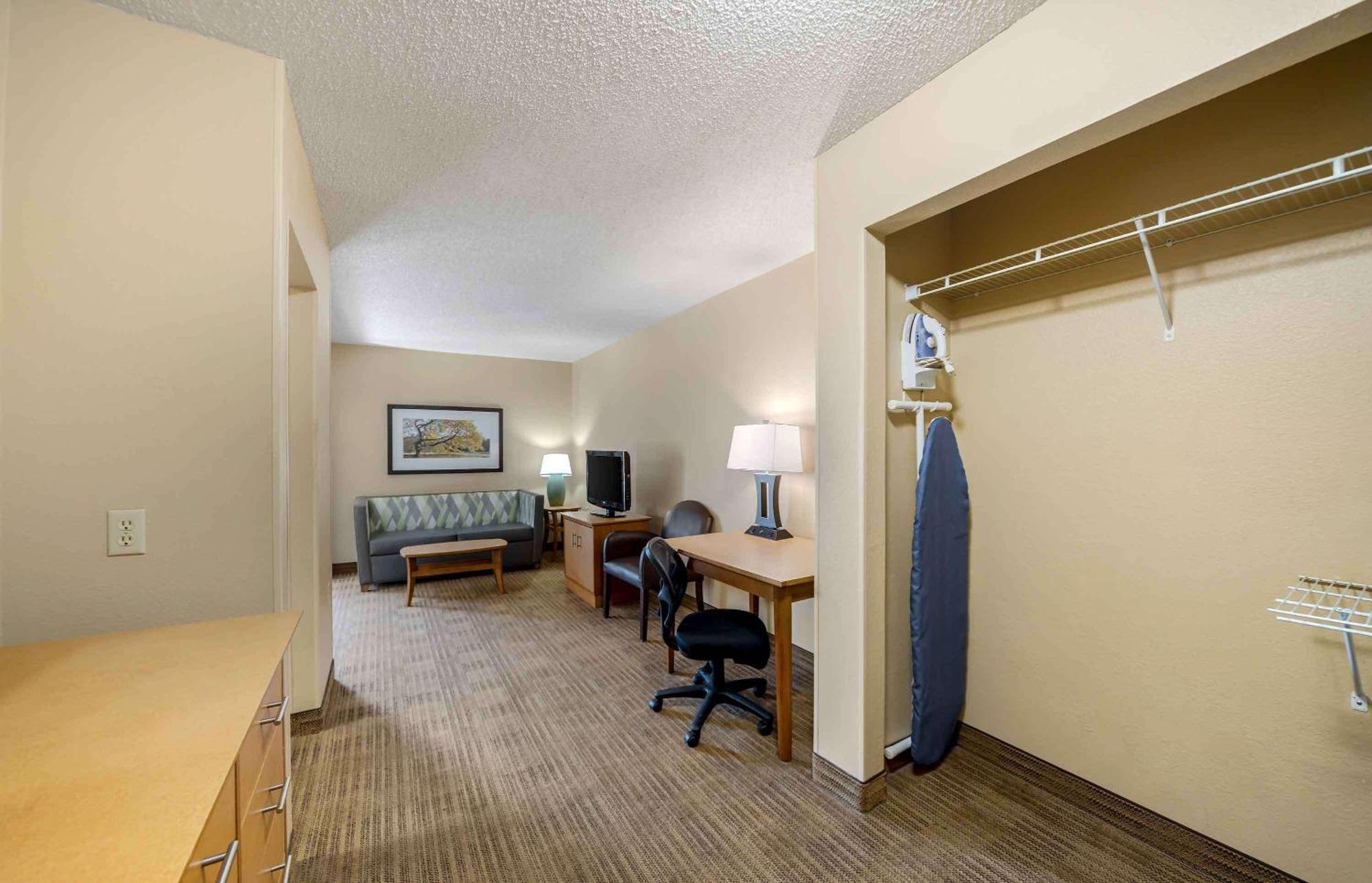 Extended Stay America Suites - Oklahoma City - Northwest Exterior foto